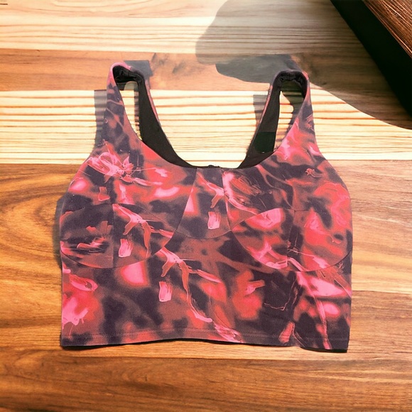 lululemon athletica Other - Lululemon Sports Bra size 6